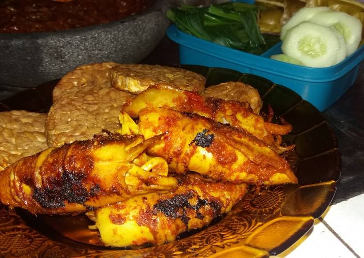 Cumi Bakar Pedas