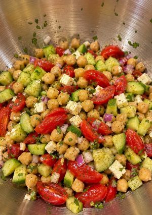 A picture of Easy Mediterranean Chickpea Salad 🥗.