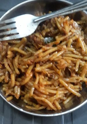 वेज नूडल्स (veg noodles recipe in Hindi) रेसिपी मुख्य फोटो