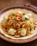 Bánh Tráng Trộn Tôm Rim