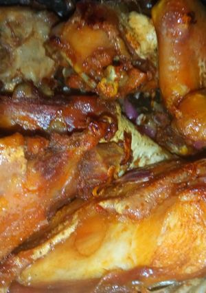 A picture of Deep fried kienyeji chicken 🐔.