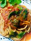 SPAGHETTI EN SALSA 🍝🍅🍃🥫POMODORO E BASÍLICO🍝🥫🍃🍅