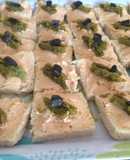 Canapés ave pimiento