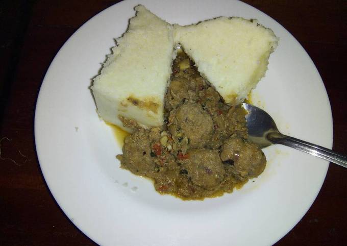 Ugali with meatballs