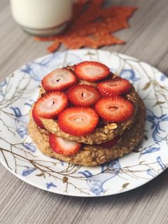 Una foto de Pancakes de banano y avena 🌺