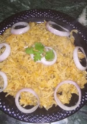 A picture of Masoor dal biryani.
