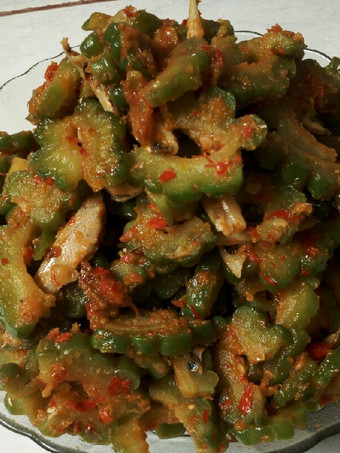 Bagaimana Menyiapkan Tumis pare teri super pedas anti pahit Anti Gagal