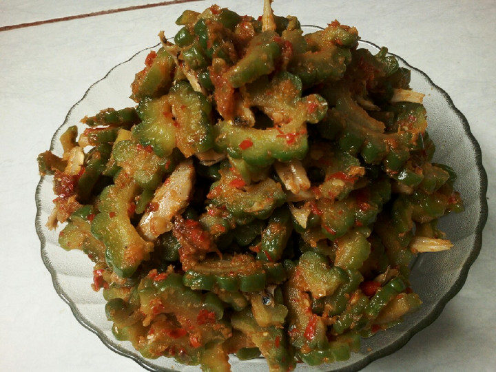 Bagaimana Menyiapkan Tumis pare teri super pedas anti pahit Anti Gagal