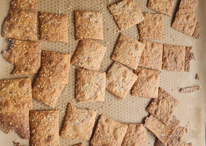 Knäckebrot / Cracker aus Sauerteig