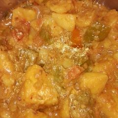 A picture of Aloo Simlamirch.