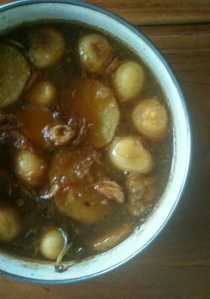 Foto resep Semur telur puyuh kentang