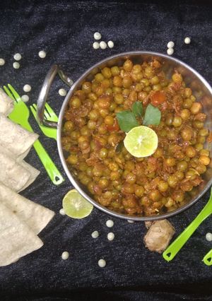 A picture of Dry Peas Curry/ Dry Peas Palya.