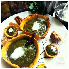 Makka de bowl mein sarso da saag A picture of Makka de bowl mein sarso da saag.