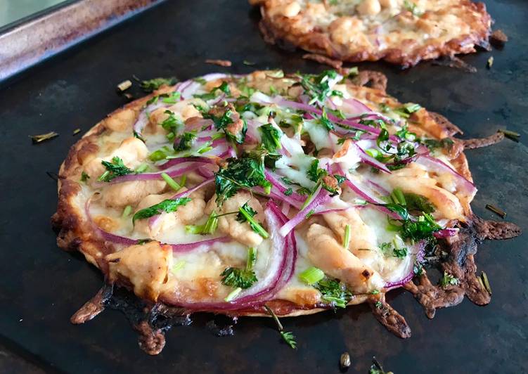 Flatbread/Pita BBQ Chicken Pizza