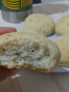 Una foto de Pancitos de Queso y orégano 🍞🤤