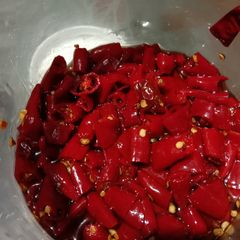 A picture of Instant Red chilli Pickle.