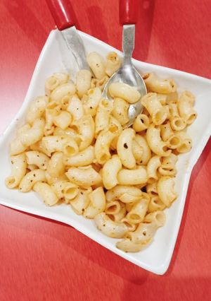 A picture of Macroni.