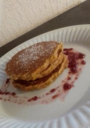 Una foto de Hot cakes de avena y zanahoria 🐰