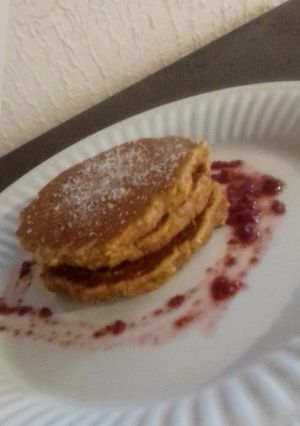 Una foto de Hot cakes de avena y zanahoria 🐰