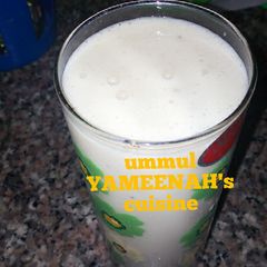 A picture of Banana milk shake.