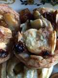 Arrolladitos de pasas y almendras
