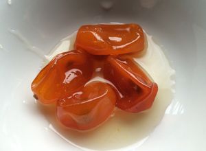 Una foto de Quinotos en almíbar