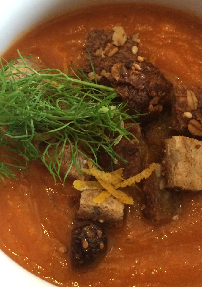 Una foto de Cocina para parejas: Crema de zanahoria e hinojo 