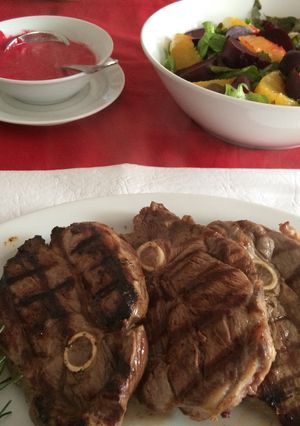 Una foto de Cocina para parejas: Churrasco de cordero