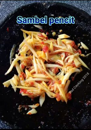 Foto resep Sambal pencit (mangga muda)