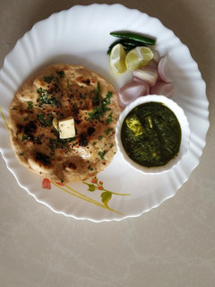 कुलचा (kulcha recipe in Hindi) रेसिपी मुख्य फोटो