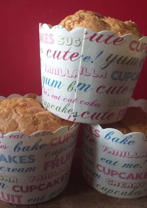 Hình của món Cách làm cupcake bông mịn.