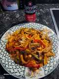 Fideos con tiras de lomo