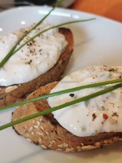 Juhtúrós snidlinges sajtkrém recept fotója