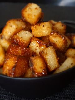 கேரமல் பிரட் பாப்கார்ன் (எண்ணெய் மற்றும் பேக்கிங் இல்லை) செய்முறை முக்கிய புகைப்படம்