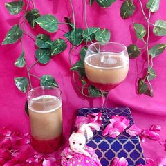 FRESH PLUM & PEAR lemonade A picture of FRESH PLUM & PEAR lemonade.