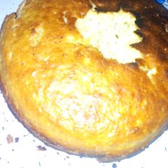 A picture of Jiko lemon cake.