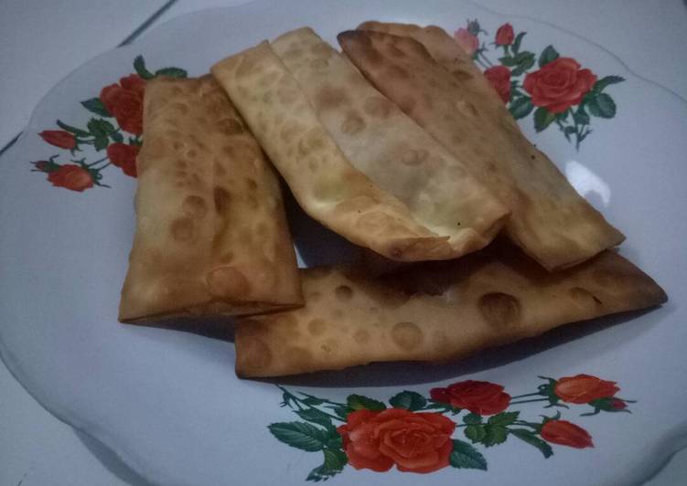 Pangsit Kornet Wortel