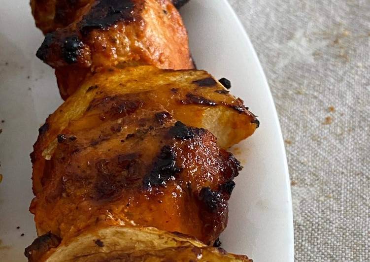 Brochetas de pollo a la BBQ