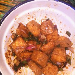 A picture of Tofu (awara da mai da yaji with albasa).