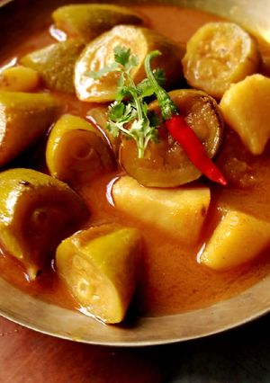 পটলের ডালনা (potol er Dalna recipe in Bengali) রেসিপির প্রধান ছবি