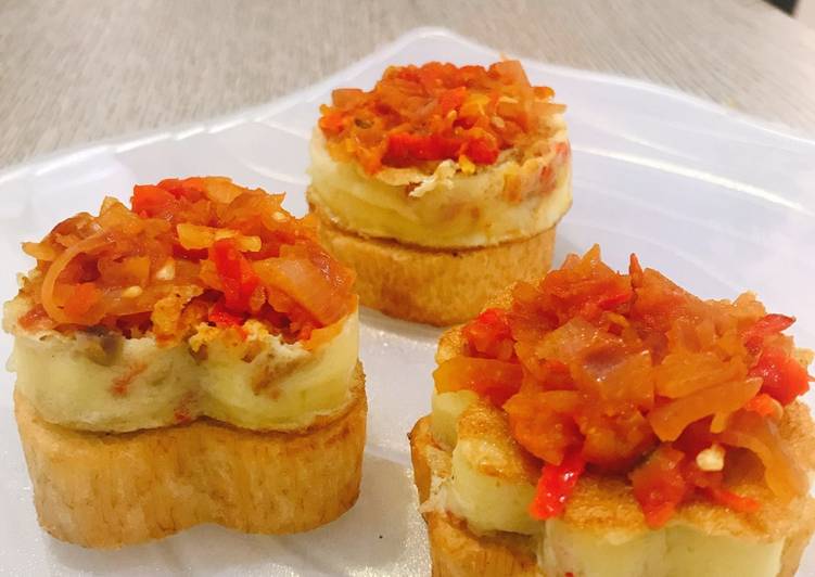 Fried yam and egg
