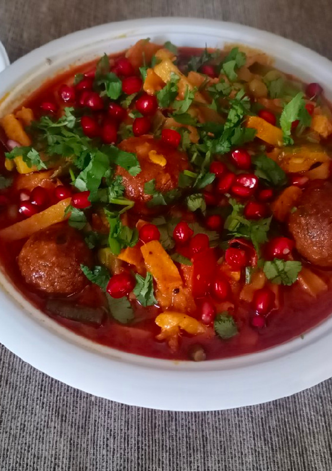 ઊંધિયું (Undhiyu Recipe In Gujarati) રેસીપી મુખ્ય ફોટો