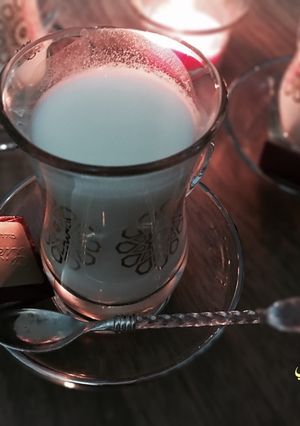 صورة لوصفة مشروب الحليب بالقرفه😍😴