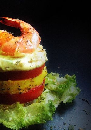 Una foto de Ensalada papa y camarón