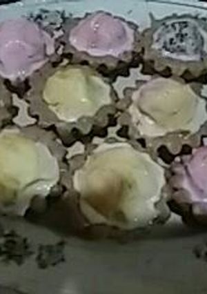 Una foto de Canastitas de galleta rellenas de helado