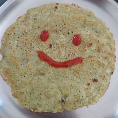 A picture of Chana dal cheela.