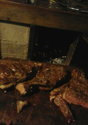Una foto de Churrascos de solomo en horno de barro