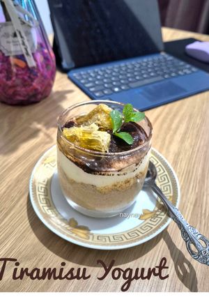 Foto resep Tiramisu Yogurt With Honeycomb