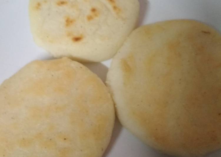 Recipe of Super Quick Homemade Arepas a la colombiana.