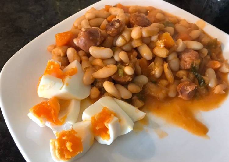 Alubias blancas con chorizo